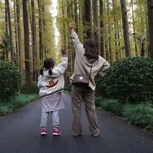 Eltern-Kind Yoga in Wiesbaden